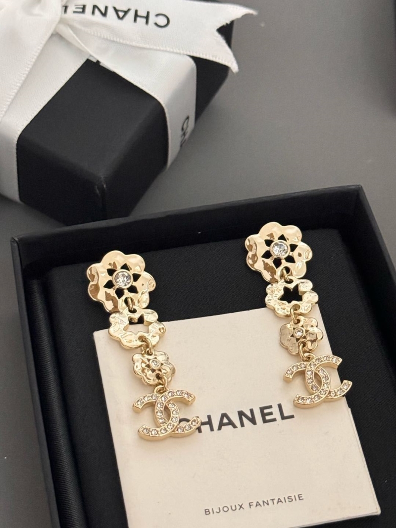 Ch**el earrings
